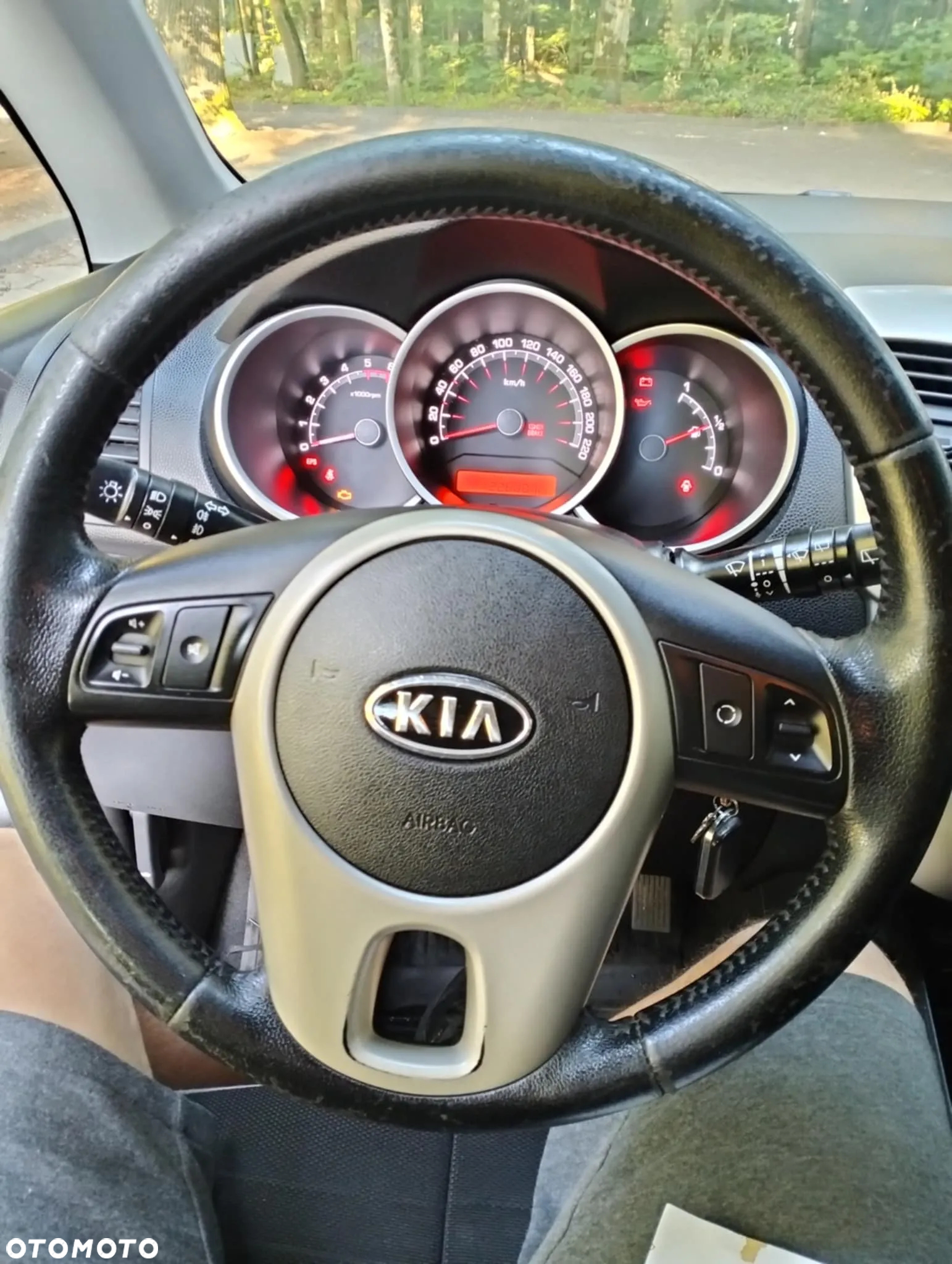 Kia Venga - 13