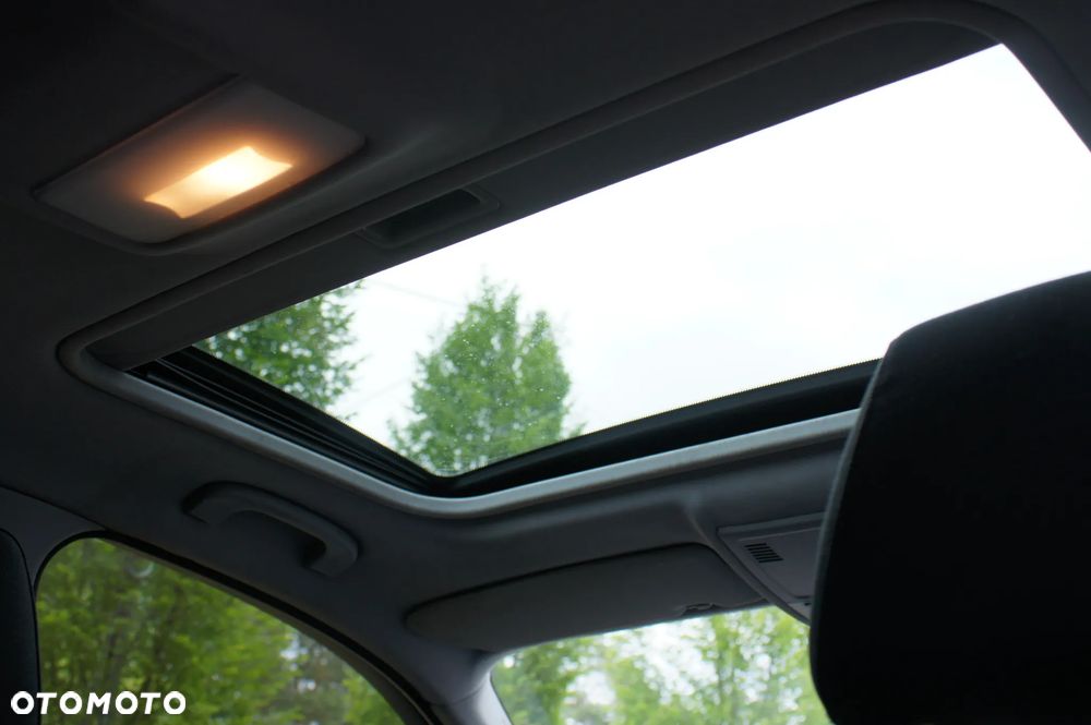 BMW Seria 1 118i - 28
