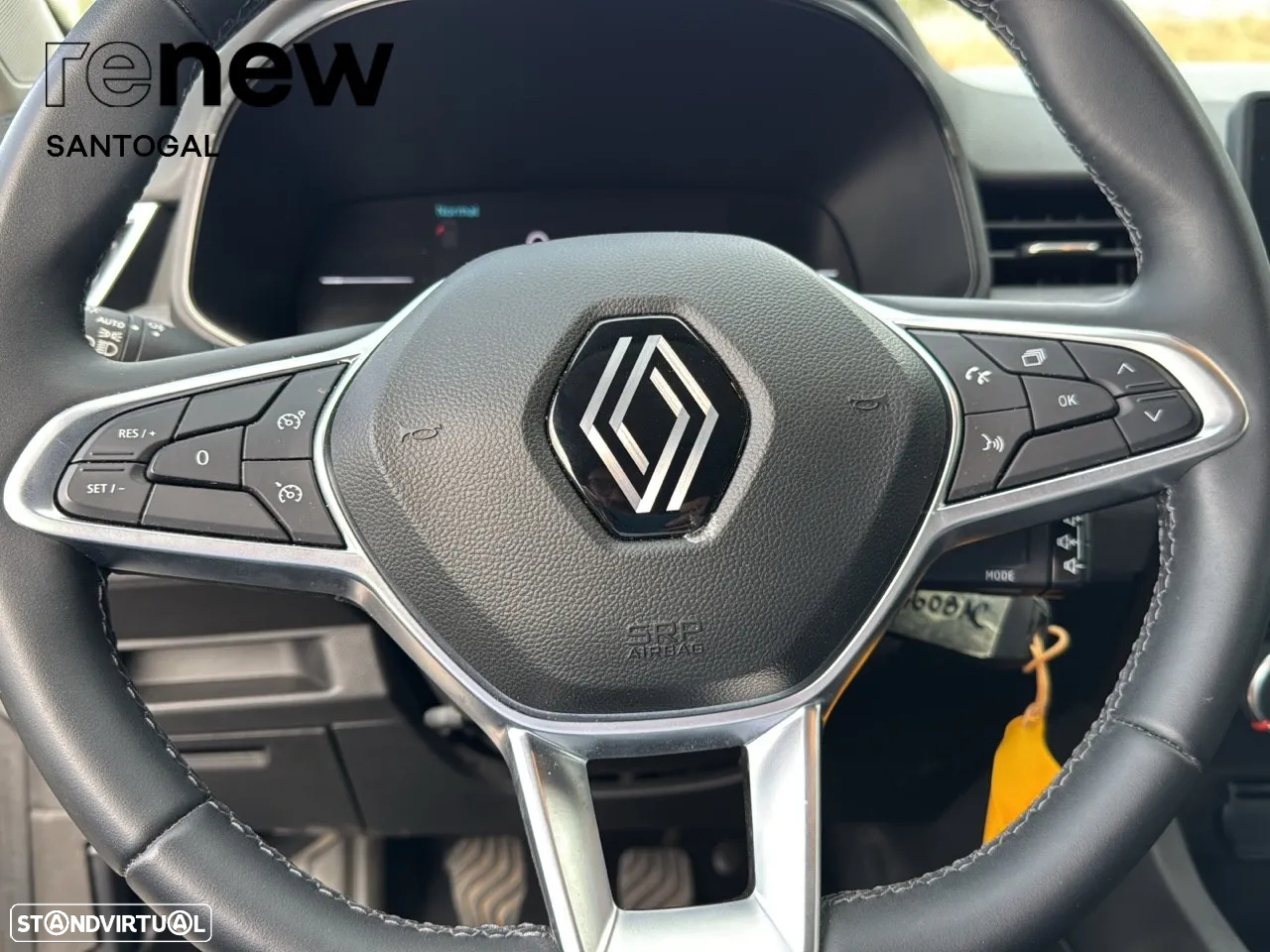 Renault Clio 1.0 TCe Evolution - 18