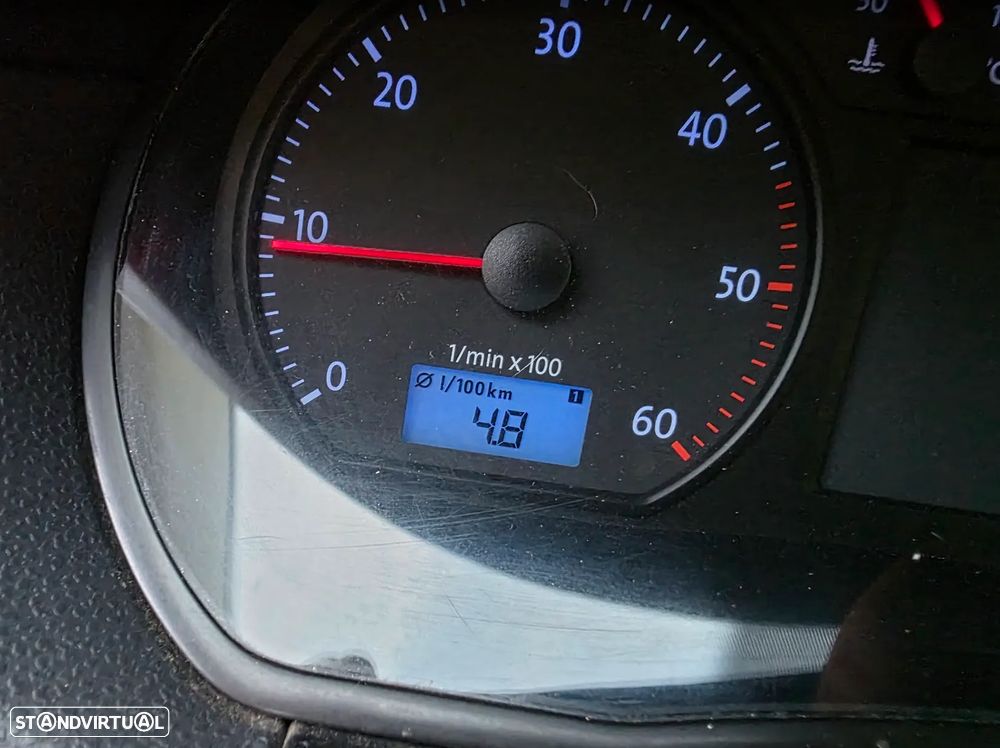 VW Polo 1.4 TDi Trendline - 9