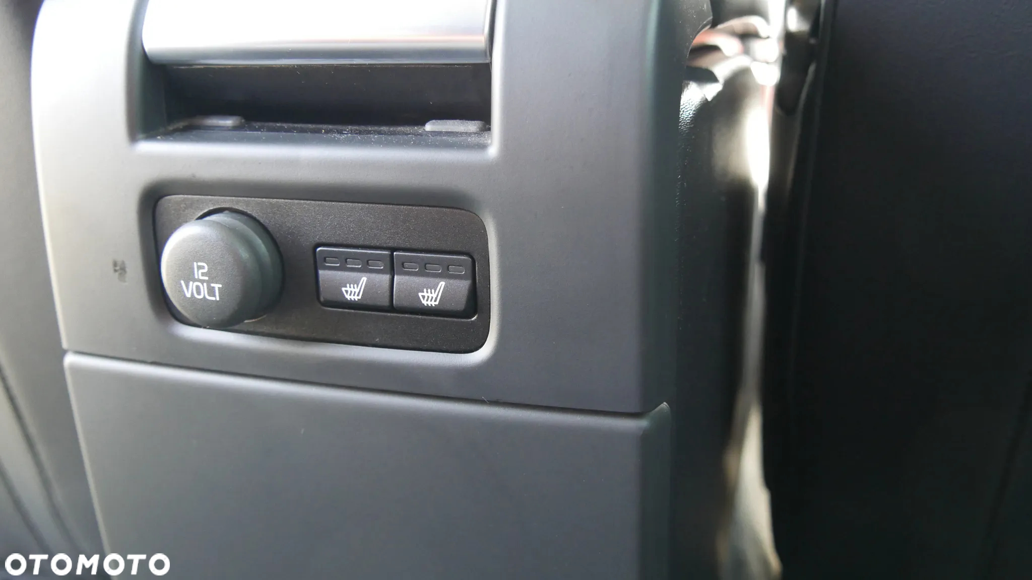Volvo V70 D4 Drive-E Momentum - 21