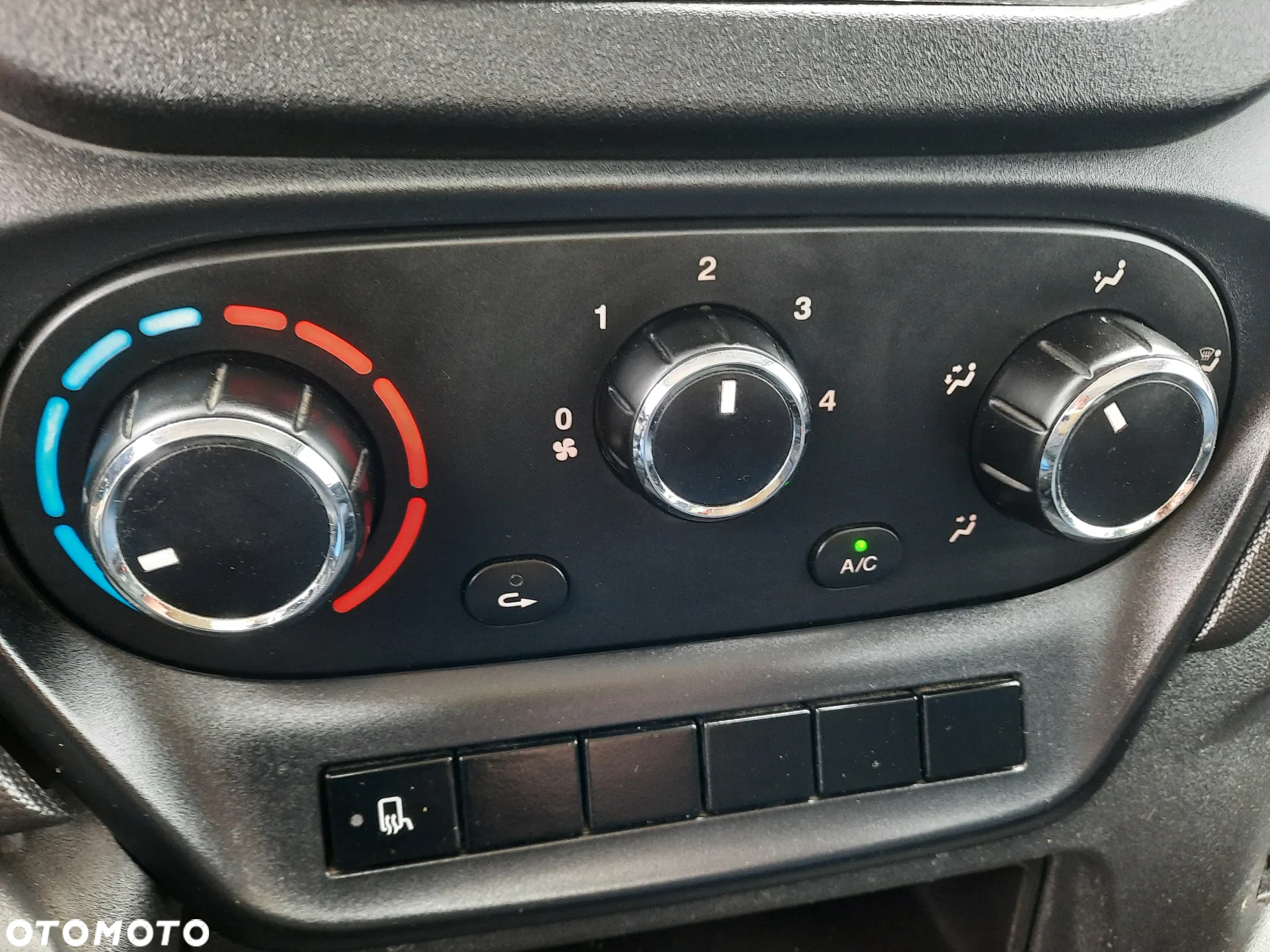 Iveco 35c14 - 13