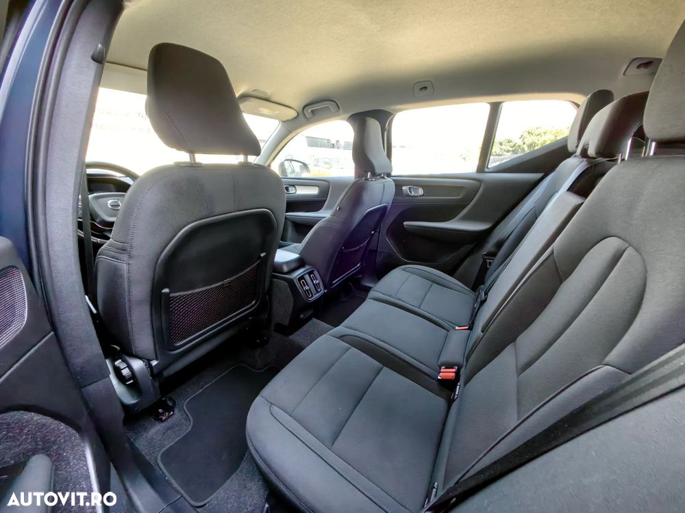 Volvo XC 40 T2 AT8 Momentum - 18
