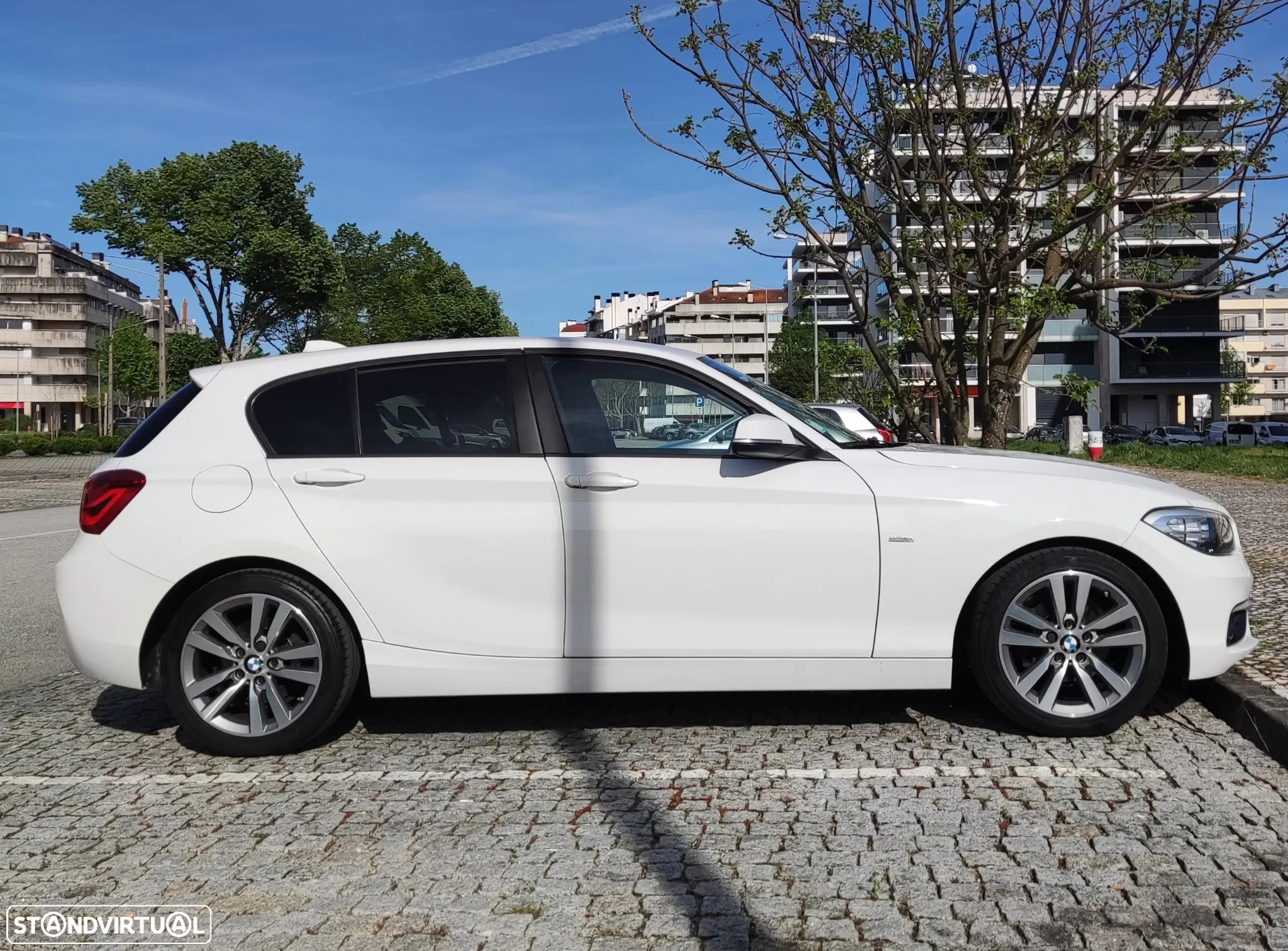 BMW 116 d EDynamics Line Urban - 4