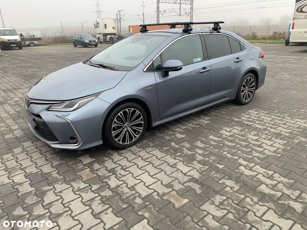 Toyota Corolla 1.8 Hybrid Comfort - 3