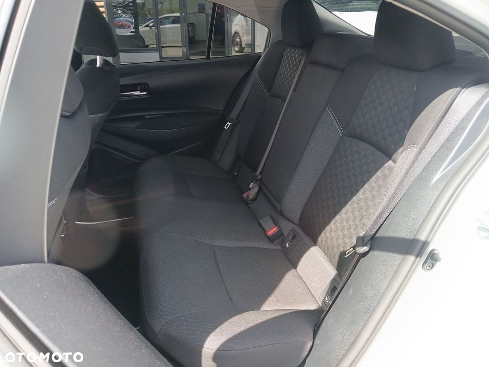 Toyota Corolla 1.8 Hybrid Style - 36