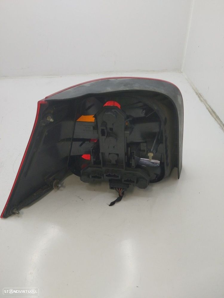 Farolim Stop Dto Volkswagen Golf Iv (1J1) - 3