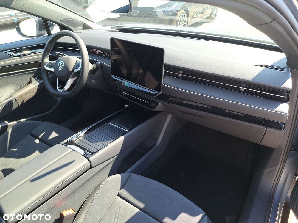 Volkswagen ID.7 77kWh Pro - 15