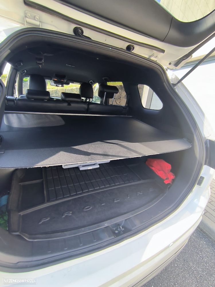 Mitsubishi Outlander - 3