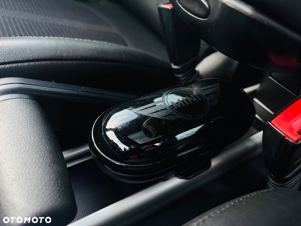 MINI Countryman Cooper SD All4 - 17