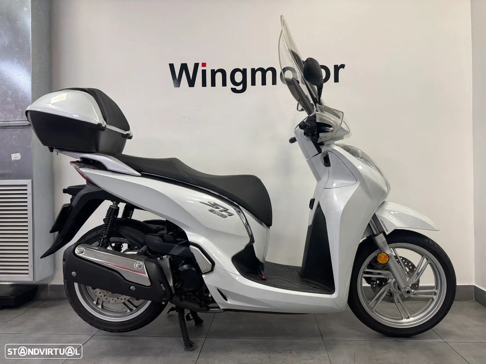 Honda SH 300 - 1