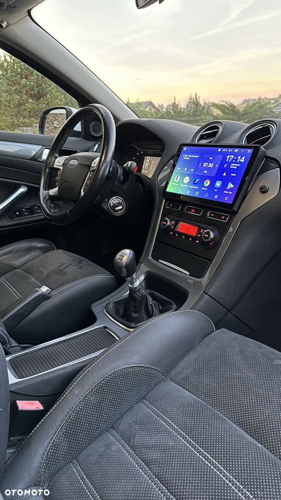 Ford Mondeo - 21