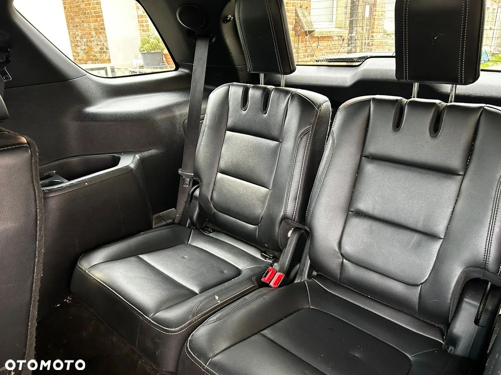 Ford Explorer - 18