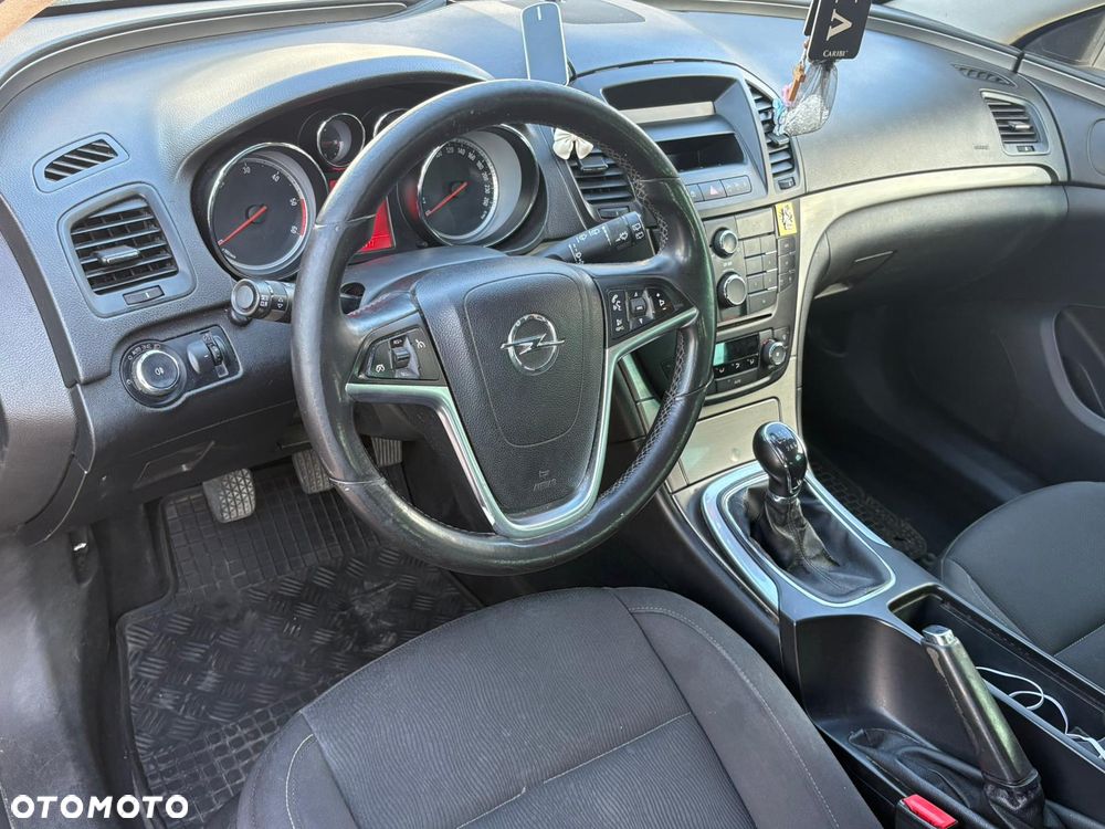 Opel Insignia - 7