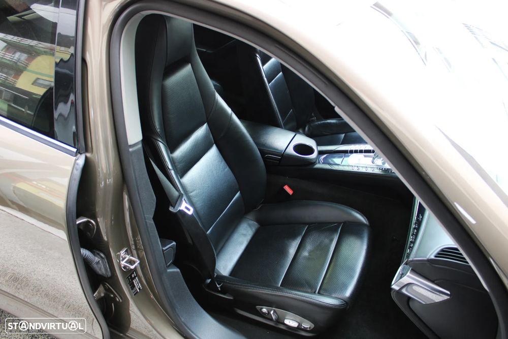 Porsche Panamera 3.0 V6 - 31