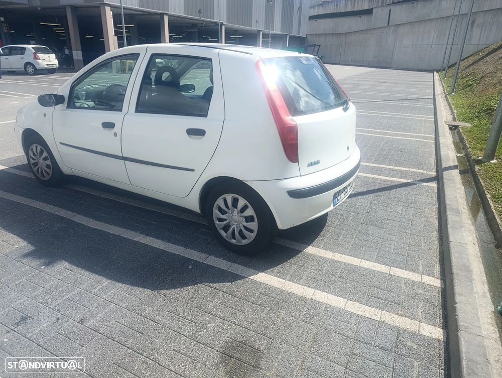 Fiat Punto 1.2 60 Dynamic - 2