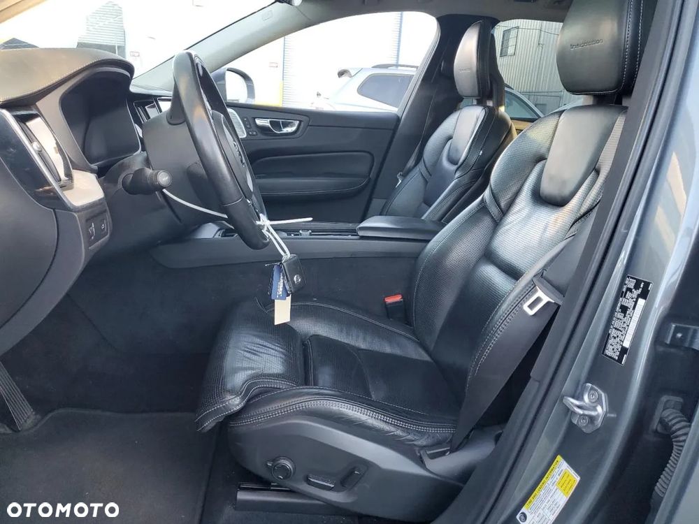 Volvo XC 60 T6 AWD Inscription - 8