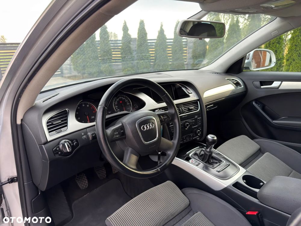 Audi A4 Limousine 2.0 TFSI Attraction - 31