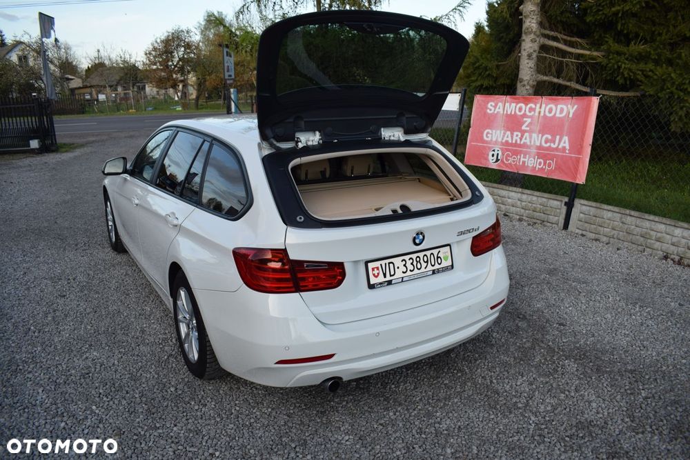 BMW Seria 3 320d DPF Edition Exclusive - 3