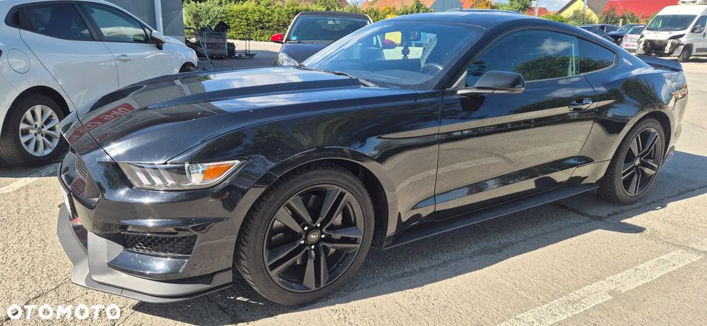 Ford Mustang - 5