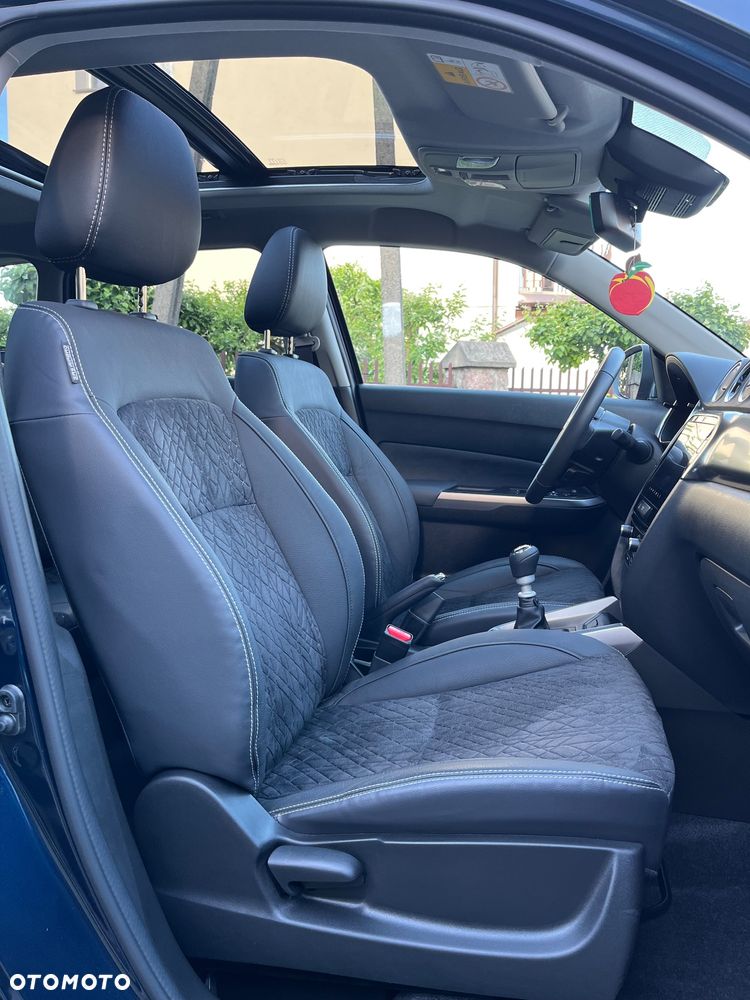Suzuki Vitara 1.4 Boosterjet Hybrid Allgrip Comfort+ "SHINKAI" - 9