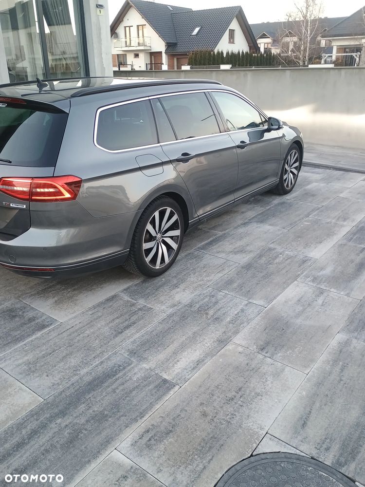 Volkswagen Passat 1.6 TDI SCR DSG Business - 5