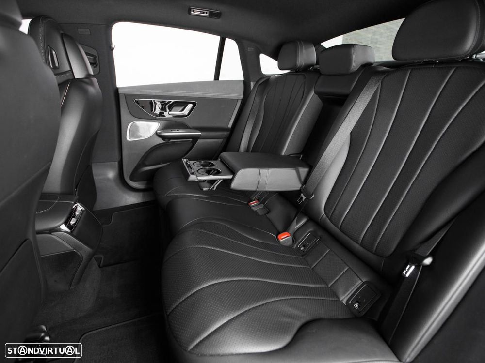 Mercedes-Benz EQE 350+ - 10