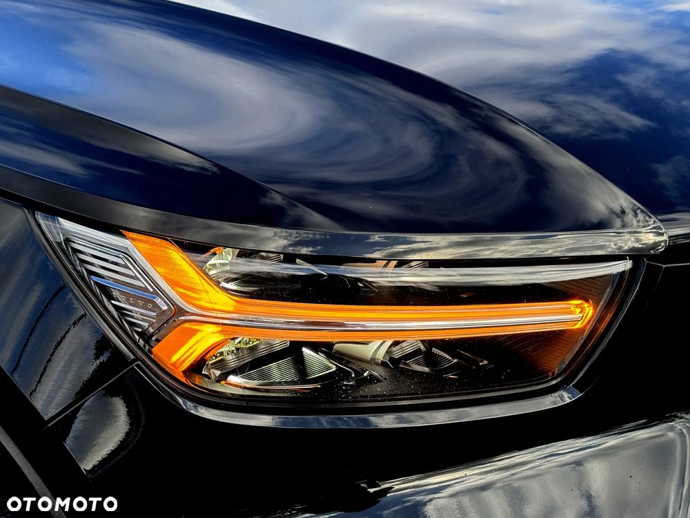 Volvo XC 40 B4 B Geartronic Momentum Pro - 5