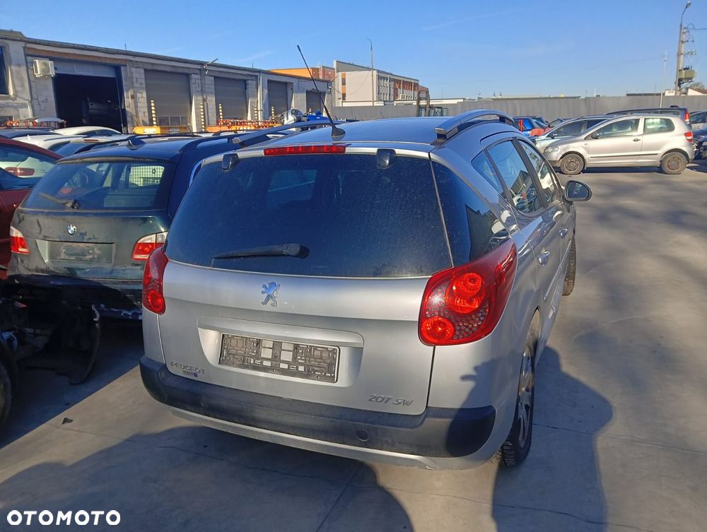 Zderzak (Maska, Błotnik, Lampa, Drzwi, Klapa, Kierownica) Peugeot 207 1.6 Benzyna 119 K 2007r - 3