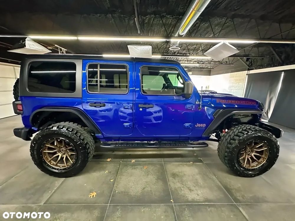 Jeep Wrangler - 3