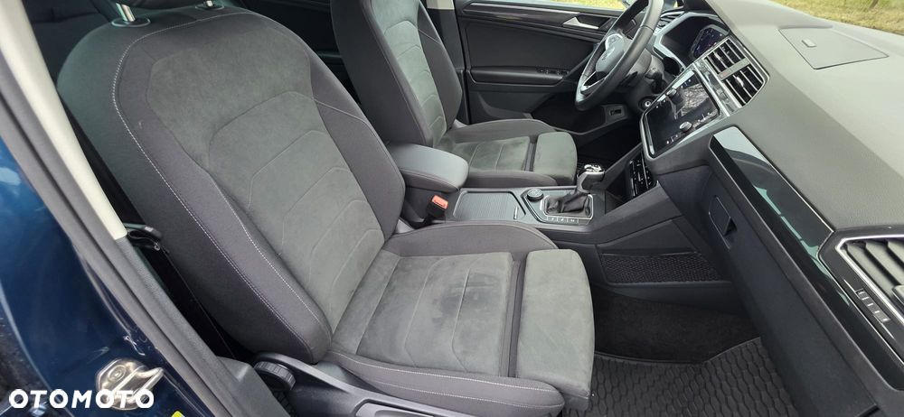 Volkswagen Tiguan - 9
