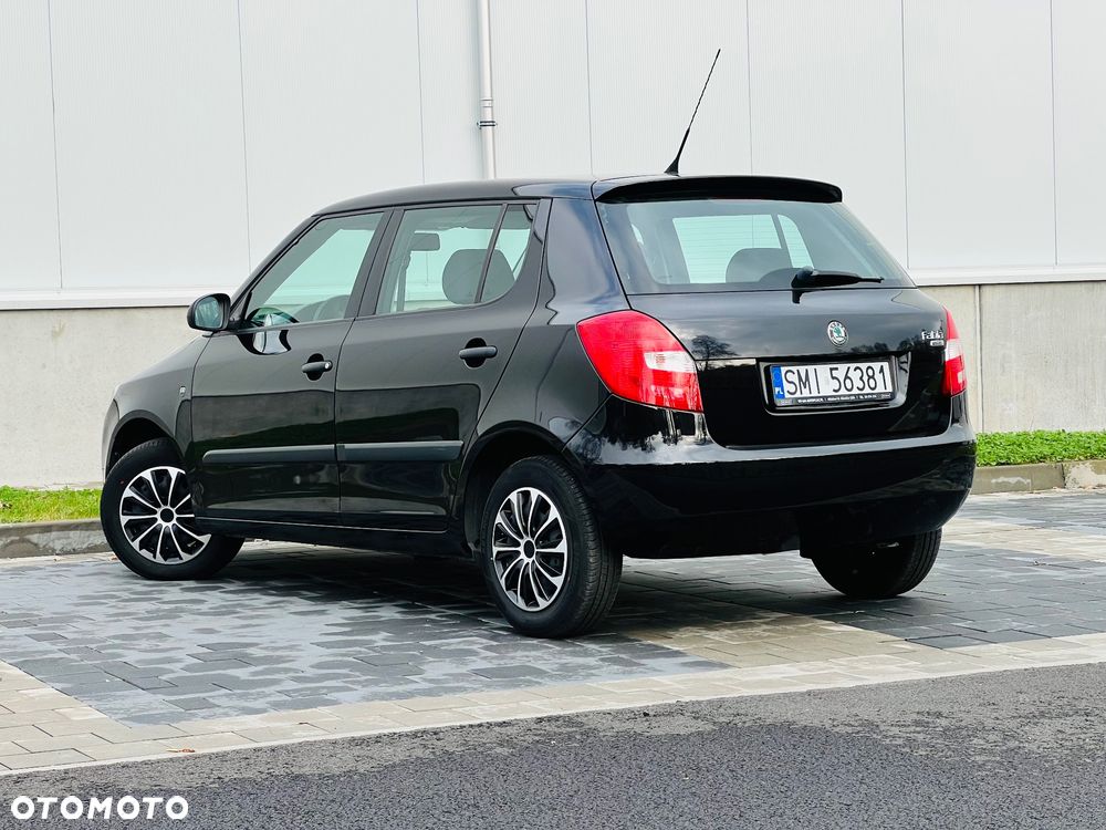 Skoda Fabia 1.2 HTP Ambiente - 3