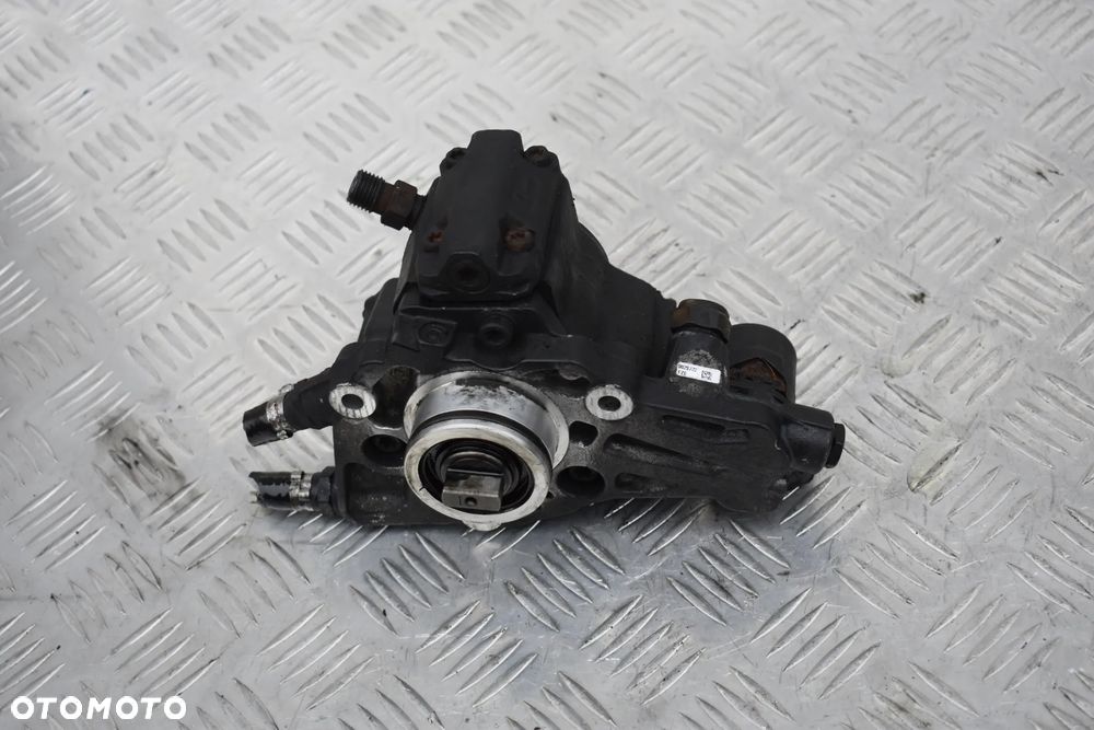 MERCEDES W204 2,2 CDI OM646 POMPA WTRYSKOWA A6460700201 - 3