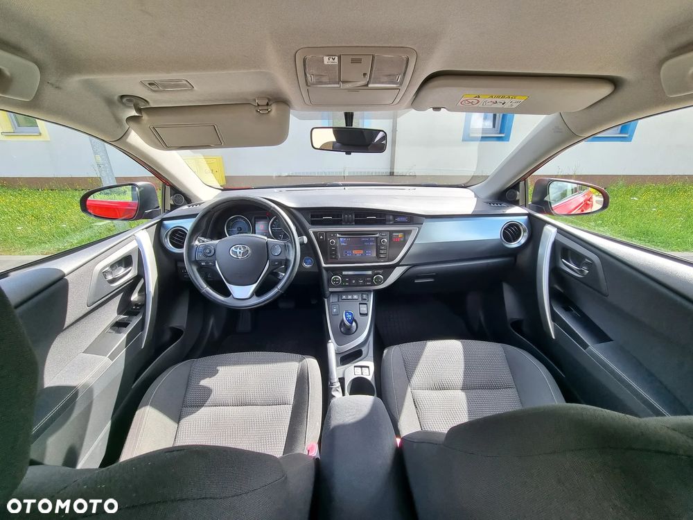 Toyota Auris 1.8 HSD Luna - 6