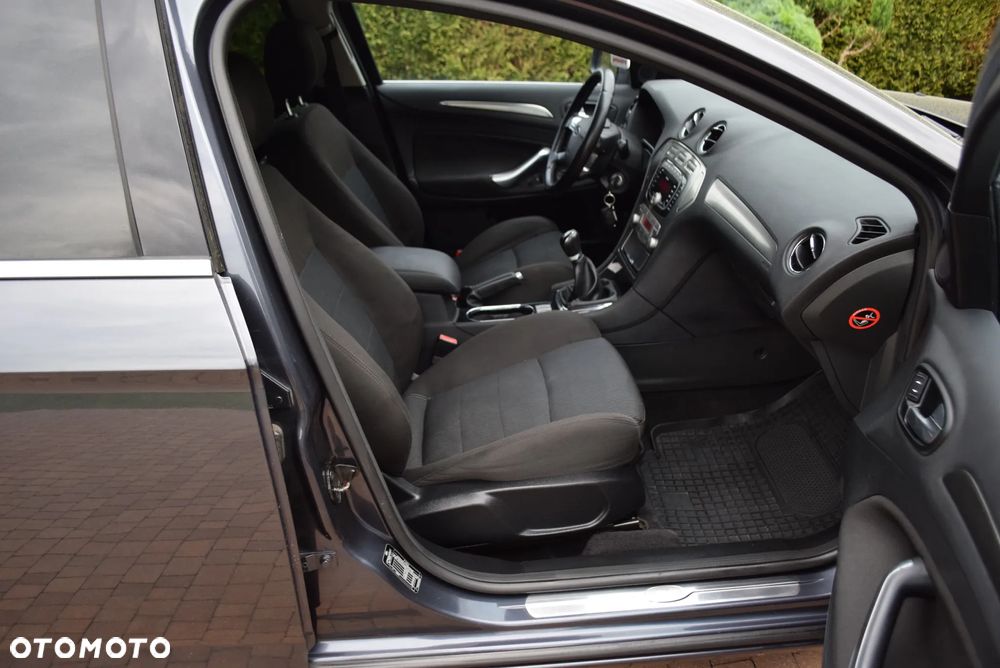 Ford Mondeo 2.0 Viva Titanium - 15