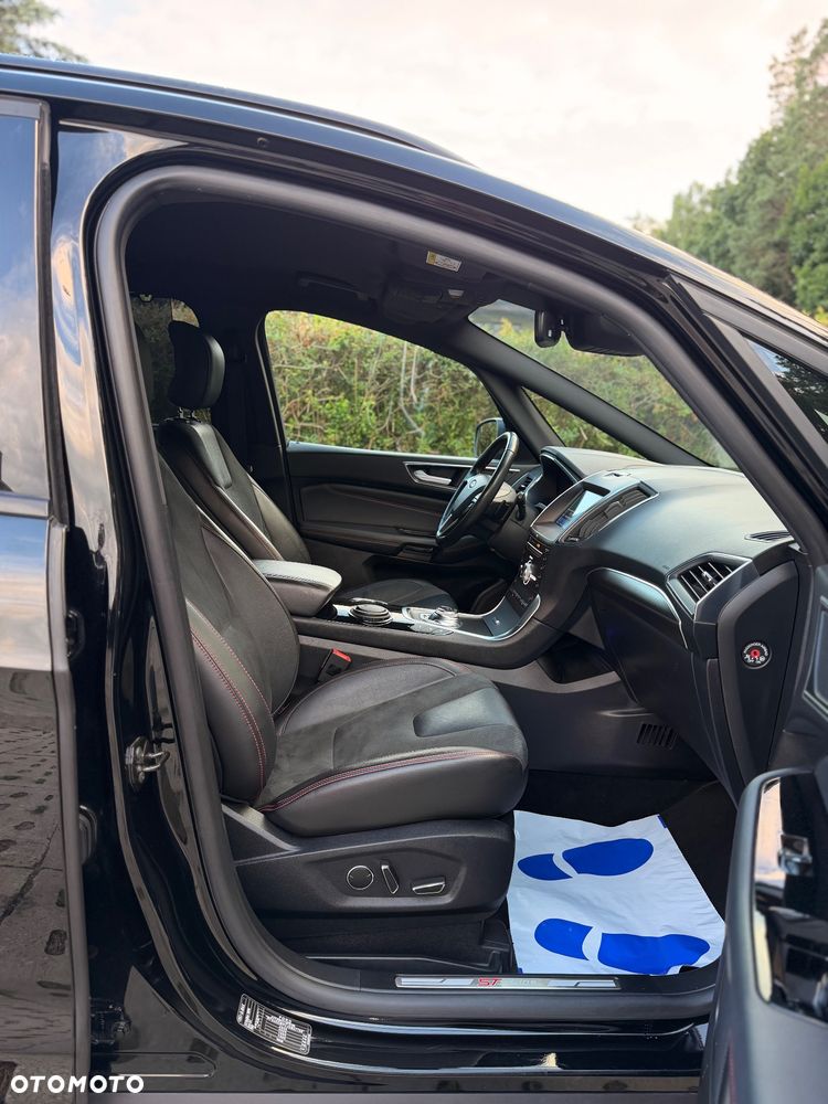 Ford S-Max 2.0 EcoBlue ST-Line - 24