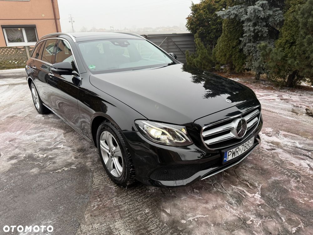 Mercedes-Benz Klasa E 220 d 9G-TRONIC Avantgarde - 4
