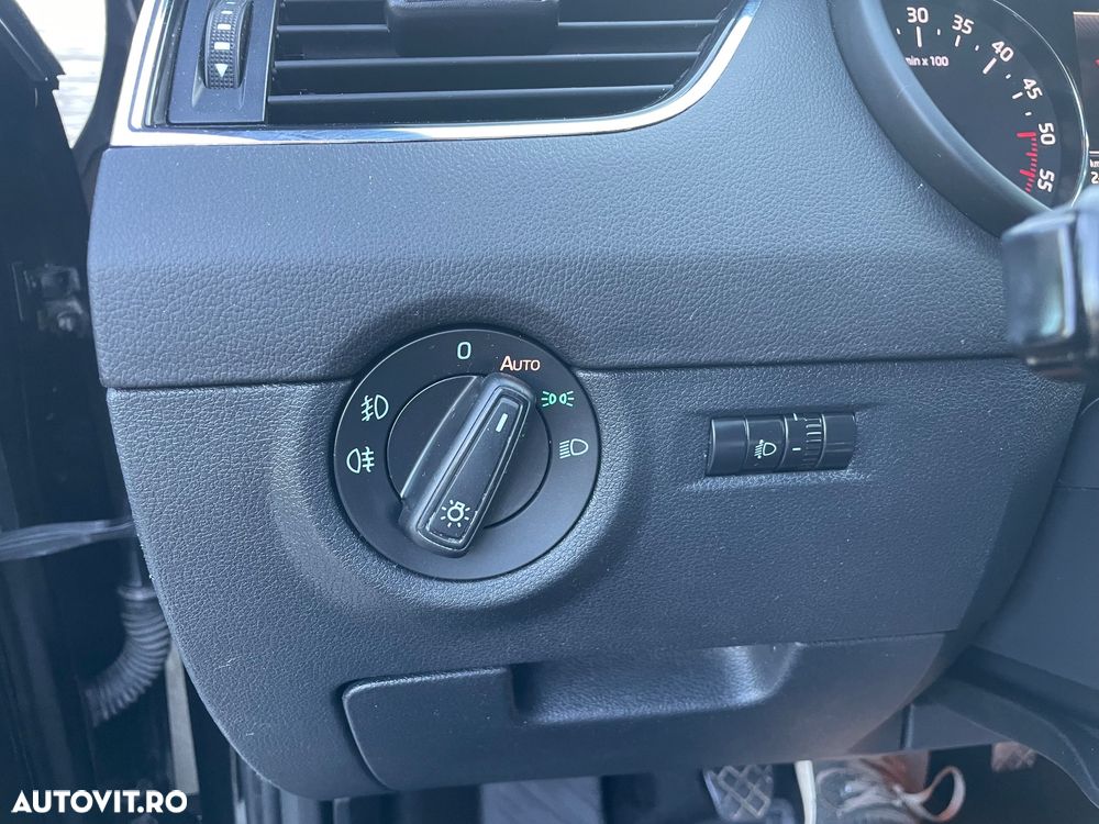 SKODA Octavia 2015 — imagine 26