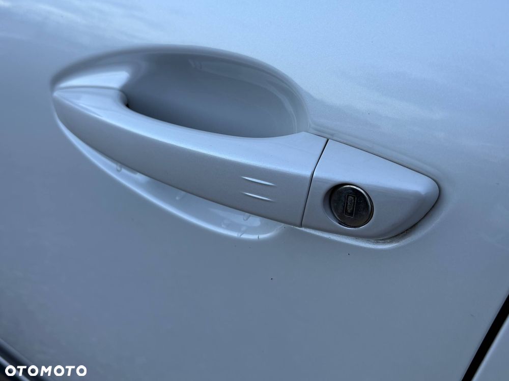 Peugeot 3008 1.2 PureTech Allure S&S EAT8 - 8