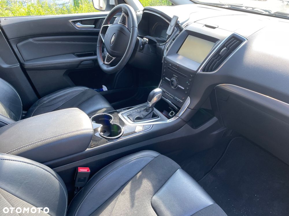 Ford S-Max 2.0 TDCi 4WD Titanium PowerShift - 9