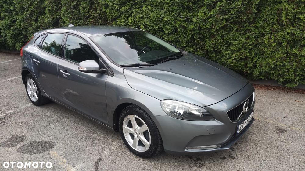 Volvo V40 D2 Drive-E Momentum - 2