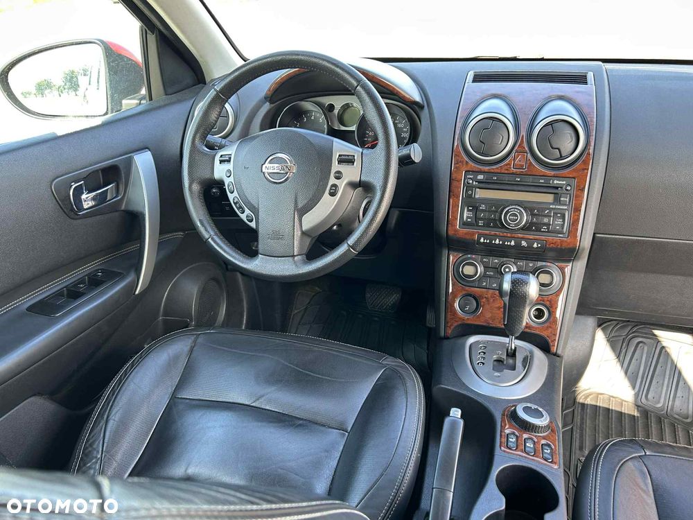 Nissan Qashqai 2.0 CVT tekna - 23