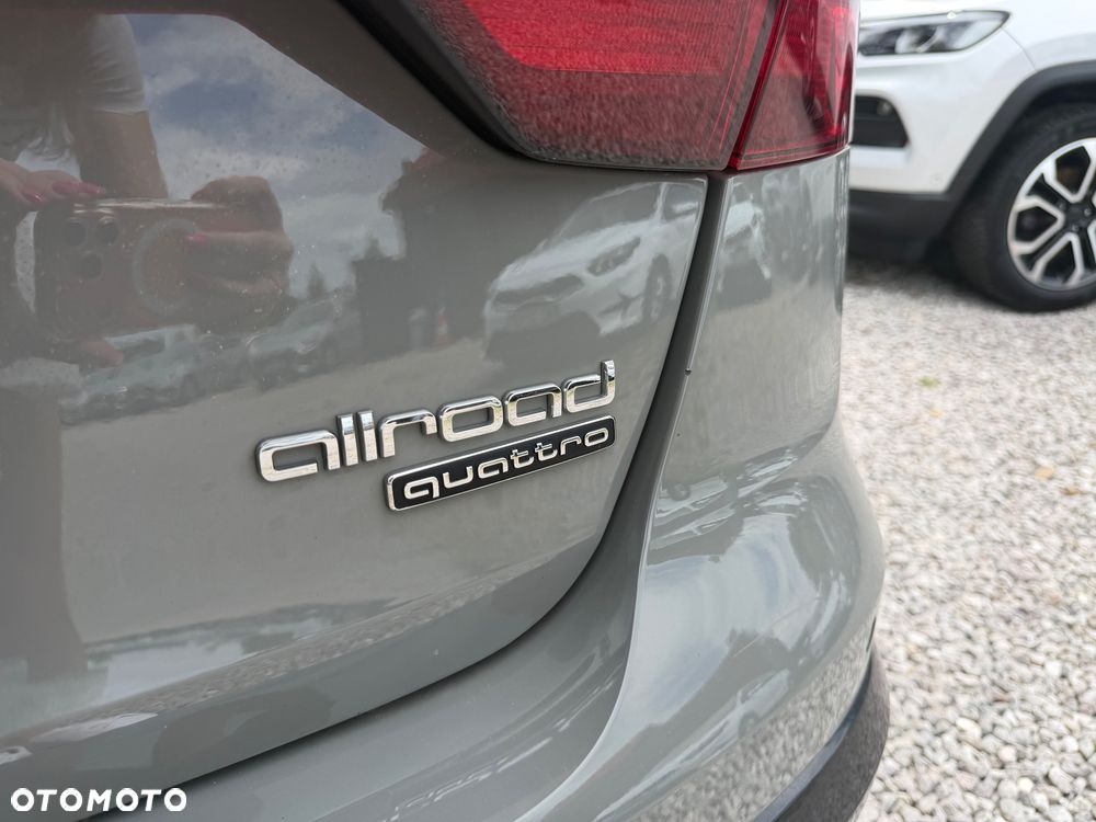Audi A4 Allroad - 38