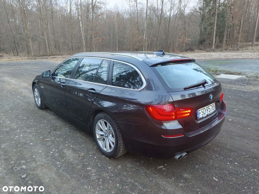 BMW Seria 5 520d - 3