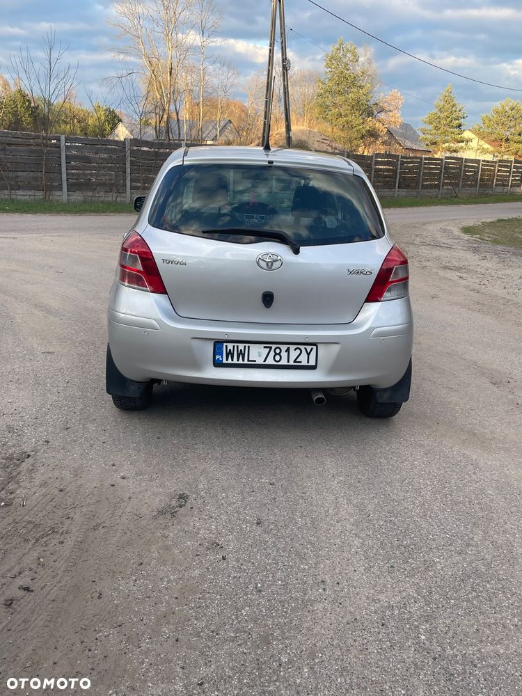 Toyota Yaris 1.33 Sol - 5