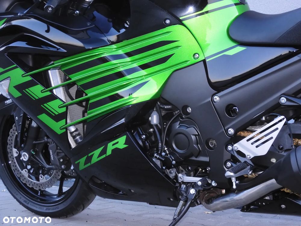 Kawasaki ZZR - 35