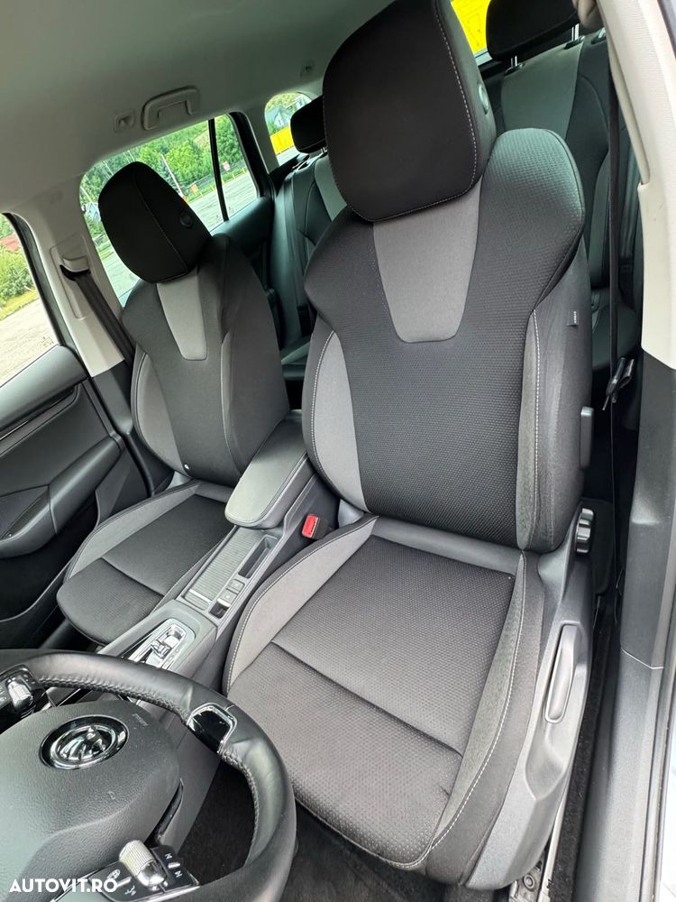 Skoda Octavia 2.0 TDI DSG Tour - 20