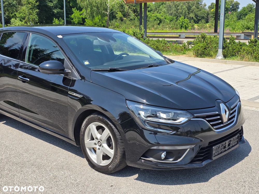 Renault Megane BLUE dCi 115 BOSE EDITION - 21