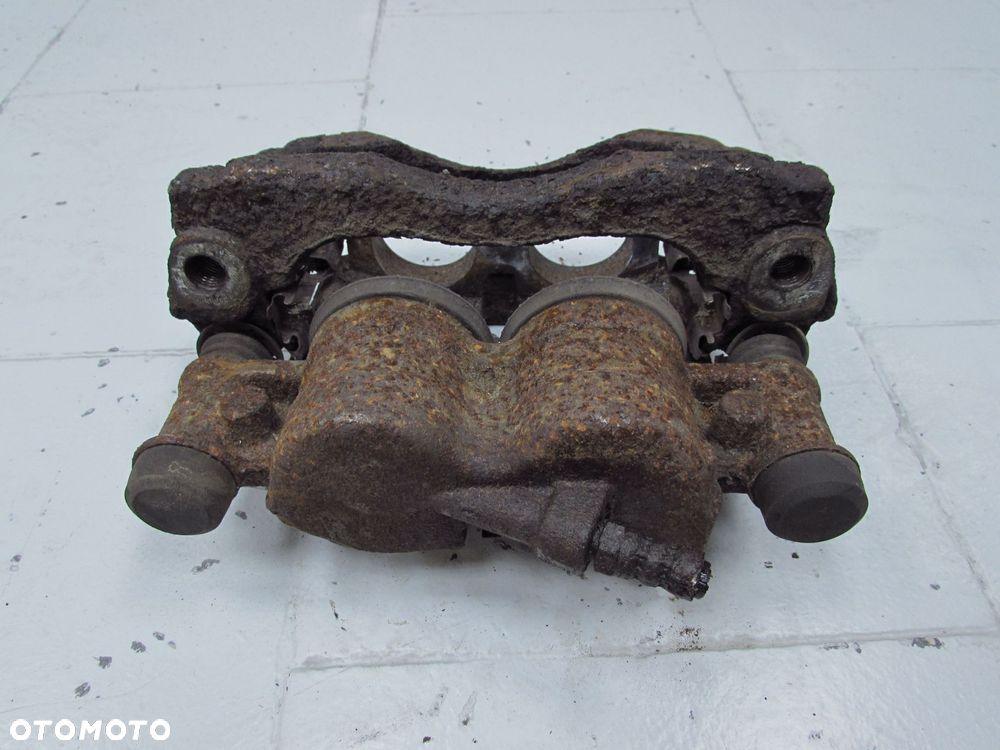 IVECO DAILY IV LIFT 35S ZACISK HAMULCOWY PRZOD PRAWY - 4