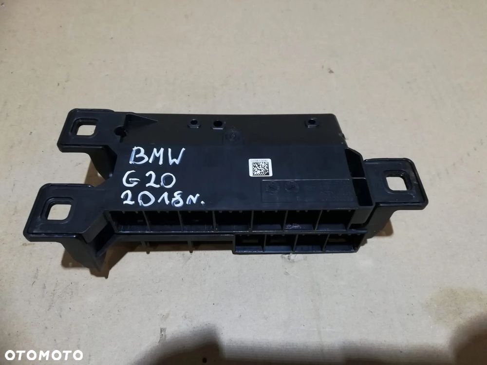 Bmw G20 330 hybrid hybryda bezpiecznik akumulatora P00200267 175479-11 - 2